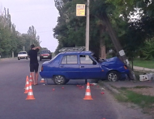 ДТП со столбом (фото) обновлено