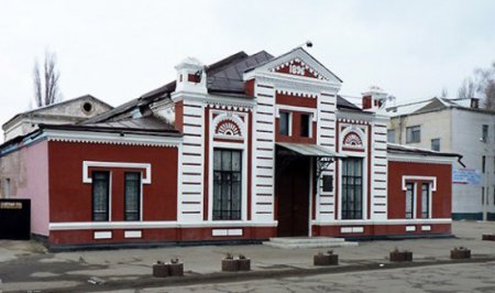 Павлоградский театр отдали в ремонт никопольчанам