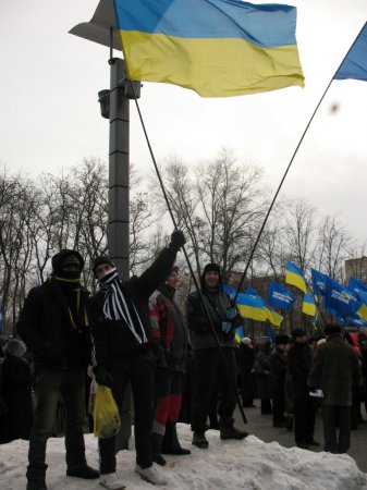 Никопольчане на защите прав и свобод граждан. Днепропетровск-АнтиМайдан-Фото