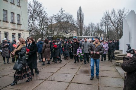 В Орджоникидзе состоялось открытие памятника БМП в честь 25-й годовщины вывода войск из Афганистана (ФОТО)