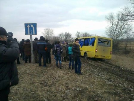 Подробнее о никопольских "Титушках" (фото, видео)